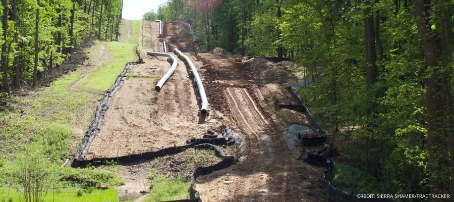 Pipeline build out - Photo by Sierra Shamer - Oil and gas pipeline